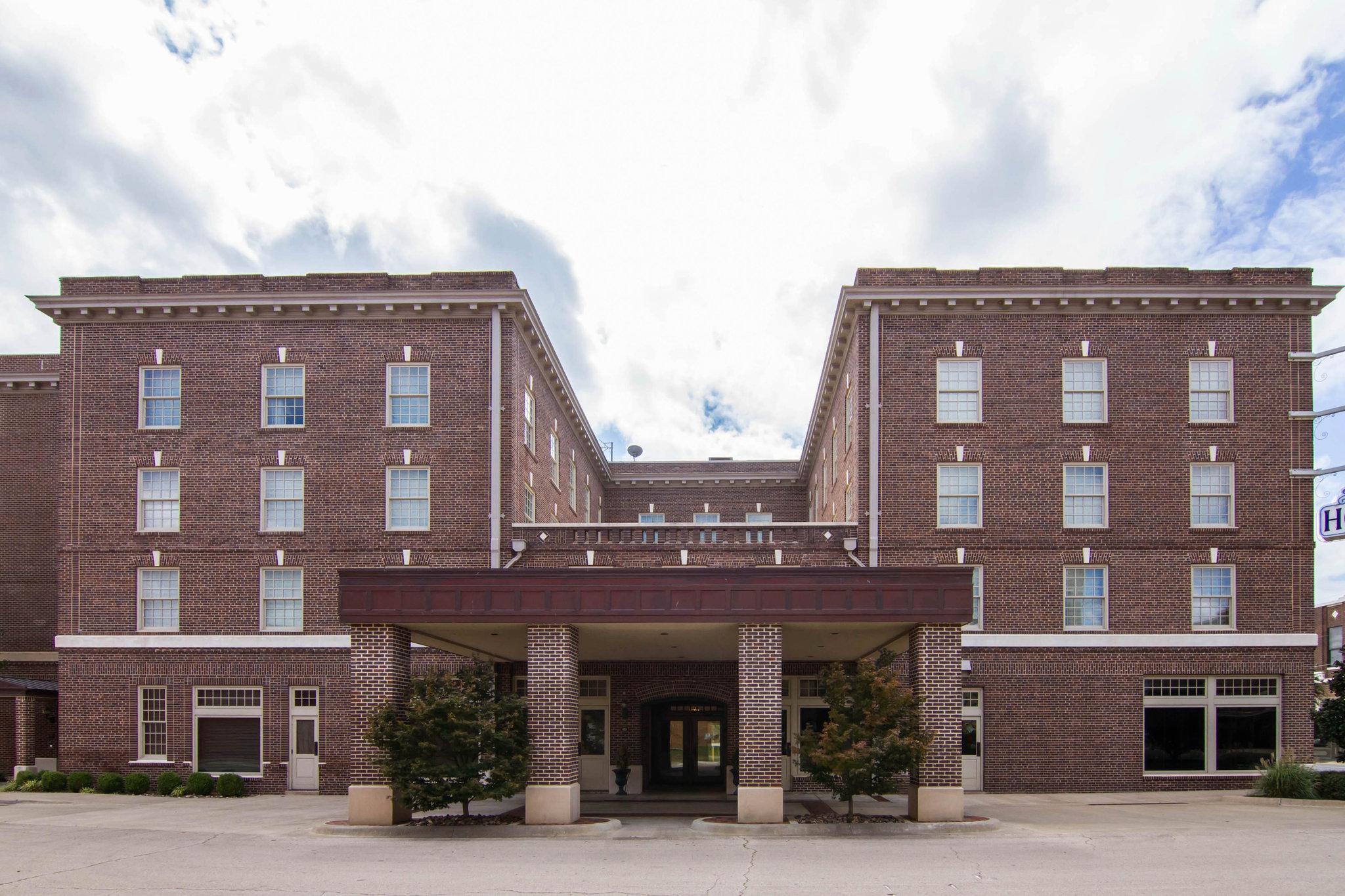 Liberty Hotel, Ascend Hotel Collection Cleburne Ngoại thất bức ảnh